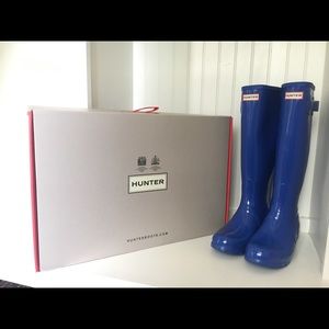 EUC Hunter Boots Cobalt Blue